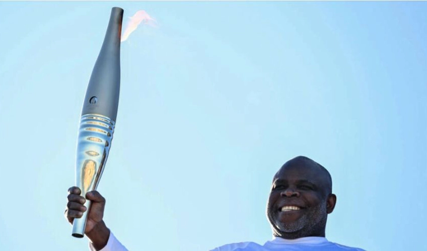 Olympic torch relay sets off in Marseille